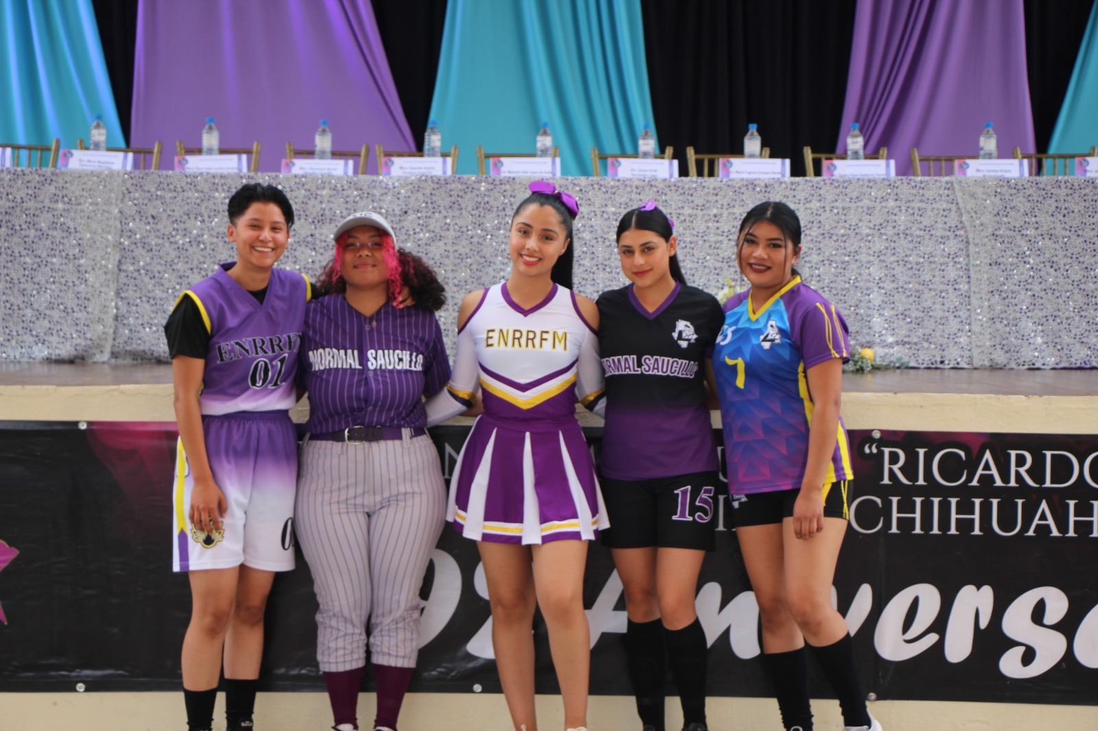 CELEBRA ESCUELA NORMAL DE SAUCILLO 92 AÑOS DE LABORES 
