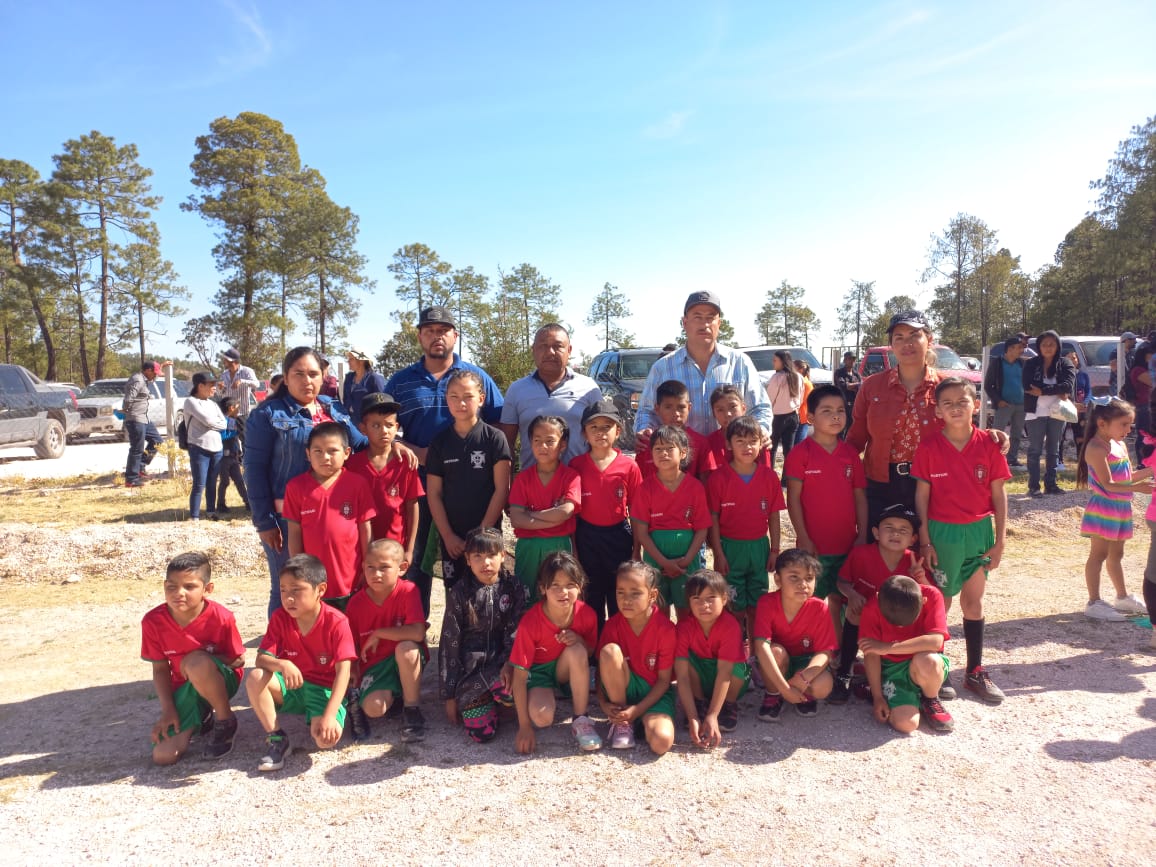 PARTICIPAN ESTUDIANTES DE PREESCOLAR Y PRIMARIA EN “TORNEO DE LAS NACIONES”