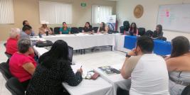 Con el objetivo de enriquecer la práctica pedagógica, el Cuerpo Académico Desarrollo y Gestión Intercultural en Educación del Centro de Investigación y Docencia (CID), inició la primera fase del Curso-Taller “Jardines Etnobiológicos: hacia la construcción de proyectos escolares y materiales educativos” en Casas Grandes.