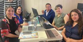 Con el objetivo de capacitar a docentes en el uso de herramientas de la Inteligencia Artificial (IA), se llevó a cabo una capacitación para 40 directivos de los planteles que integran las 6 zonas de Secundarias Generales en la Región Norte.