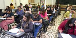 Con el objetivo de fomentar el hábito de la lectura con el ejemplo familiar, la Escuela Primaria Federal Artículo 123, desarrolló una estrategia que involucra a las madres, padres y alumnos en diversas actividades literarias.