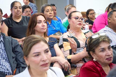 Con el fin de mejorar la atención a las y los estudiantes, personal docente y administrativo de seis secundarias técnicas recibieron una capacitación sobre el Protocolo Único de Actuación en Casos de Violencia.