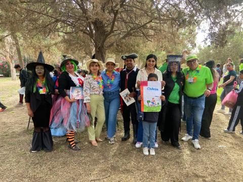 Un total de 420 niñas y niños, de 32 planteles de cuatro zonas escolares del suroriente de Ciudad Juárez, fueron seleccionados en sus respectivas escuelas para participar en la novena edición del “Frappé Literario”, que se desarrolló en el Museo de Arqueología de la frontera.