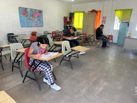 El Centro de Educación Extraescolar (Cedex) número 19 “Miguel Hidalgo y Costilla” de Ciudad Juárez, invita a las personas interesadas en obtener su certificado de Educación Básica, a participar en el examen global que se aplicará el sábado 17 de mayo a las 9:00 horas en la Secundaria Técnica número 80.