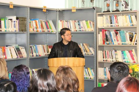 El Centro de Actualización del Magisterio de Ciudad Juárez (CAMJ) presentó el primer número de la gaceta “Trazos del Saber”, un espacio editorial para la divulgación del quehacer de la institución educativa, surgido del esfuerzo colectivo de docentes, estudiantes y directivos.