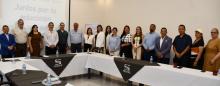 La Secretaría de Educación y Deporte (SEyD), a través de Servicios Educativos del Estado de Chihuahua (SEECH) firmó un convenio de colaboración con la Fundación del Empresariado Chihuahuense (Fechac), para mejorar la infraestructura de 80 planteles de Educación Básica en la región centro-sur.