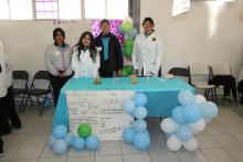 Con el objetivo de presentar a la comunidad escolar los trabajos científicos realizados por el alumnado de la Escuela Secundaria Técnica No. 48 de Ciudad Juárez, se llevó a cabo la Feria de la Ciencia 2026, organizada por las academias de ciencias químicas, física y matemáticas.