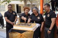 Con una ceremonia y la presentación de bailes regionales y grupos musicales, docentes, directivos y autoridades educativas celebraron el 20 aniversario de la fundación de la Escuela Secundaria Federal No. 17, ubicada en el suroriente de Ciudad Juárez.