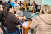 La Secretaría de Educación y Deporte (SEyD), a través de Servicios Educativos del Estado de Chihuahua (SEECH) y el Departamento de Mediación y Convivencia, ha capacitado, en lo que va del presente año, a 454 figuras educativas en temas de violencia, acoso escolar y otras temáticas de interés.