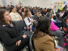 El Gobierno del Estado, a través de la Secretaría de Educación y Deporte (SEyD), entregó vales de gas LP a directivos de más de 200 escuelas de Educación Básica de Ciudad Juárez, con el propósito de generar espacios educativos cálidos y confortables durante la temporada invernal.